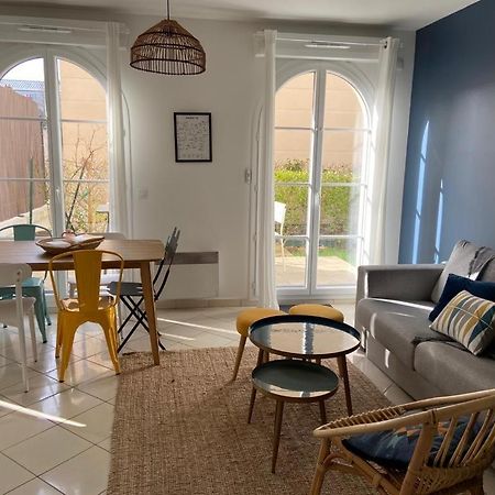 Apartment 2 Bedroomed Near Disneyland Paris With Garden Parking At Serris Kültér fotó