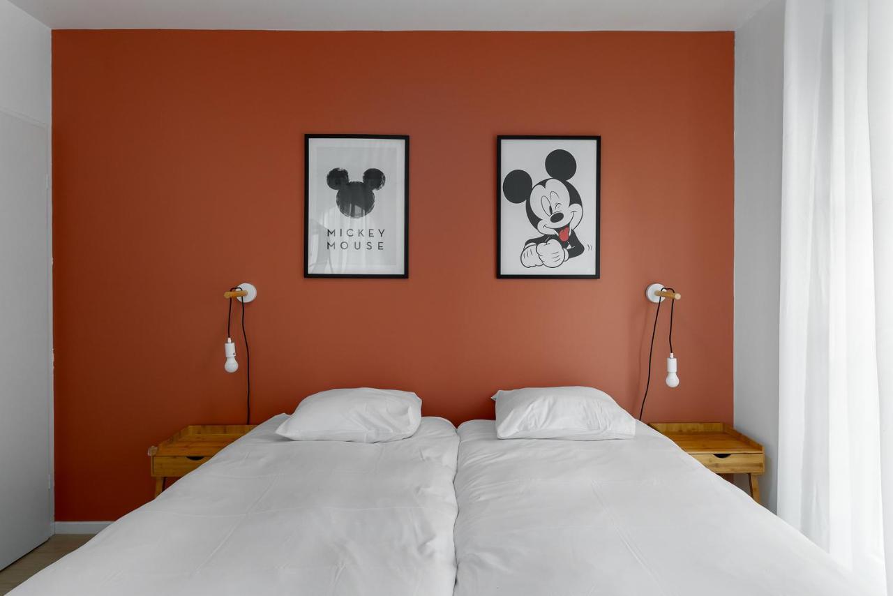 Apartment 2 Bedroomed Near Disneyland Paris With Garden Parking At Serris Kültér fotó