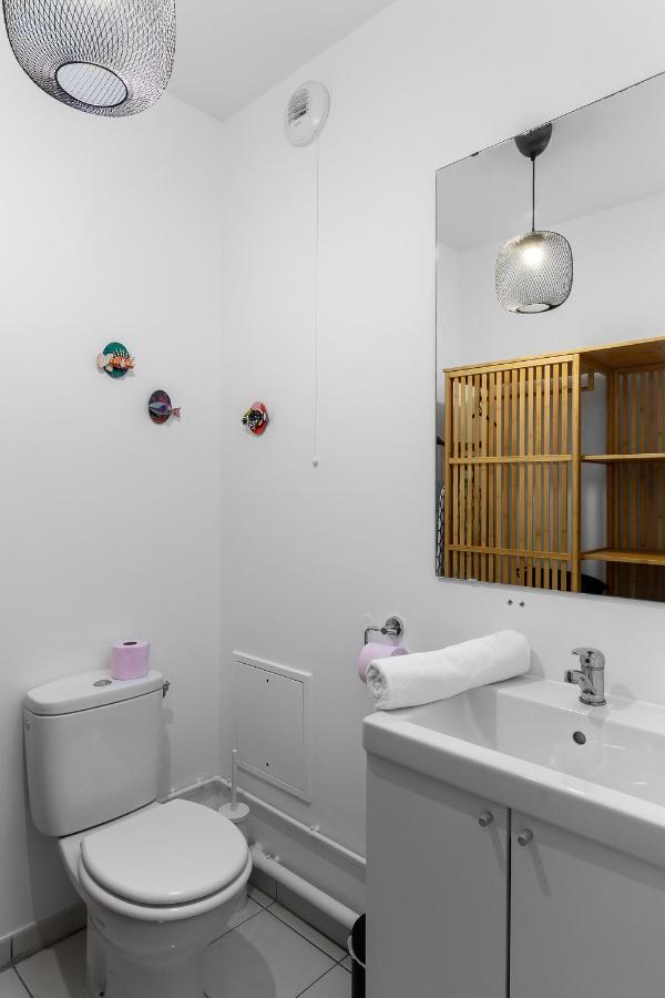 Apartment 2 Bedroomed Near Disneyland Paris With Garden Parking At Serris Kültér fotó